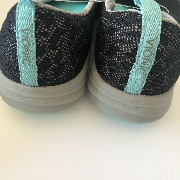 Vionic 331 Hydra Black Slip On Comfort Sneaker 10 - Picture 3 of 5